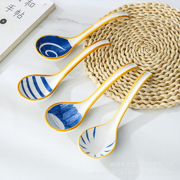 Creative Japanese style spoon ceramic soup spoon for daily use ceramic soup spoon ramen plus long handle small spoon curved spoon tableware
