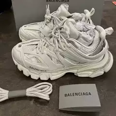 Balenciaga Sneakers Track