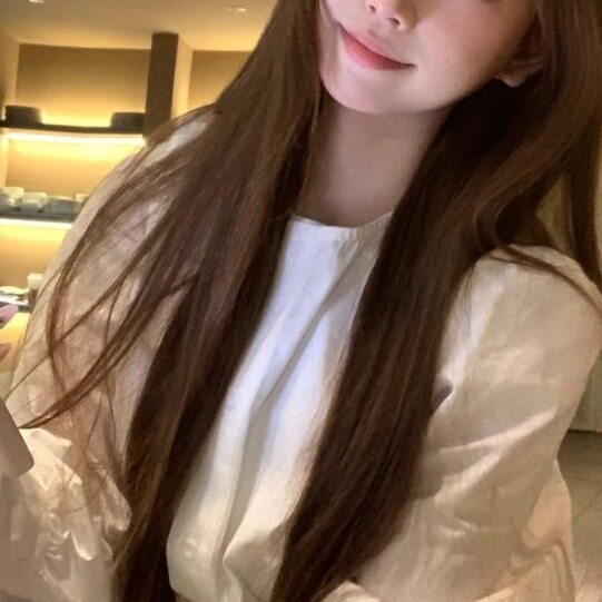 法式白色衬衫连衣裙裙子女夏季2026新款巨好看包臀短裙半身裙套装