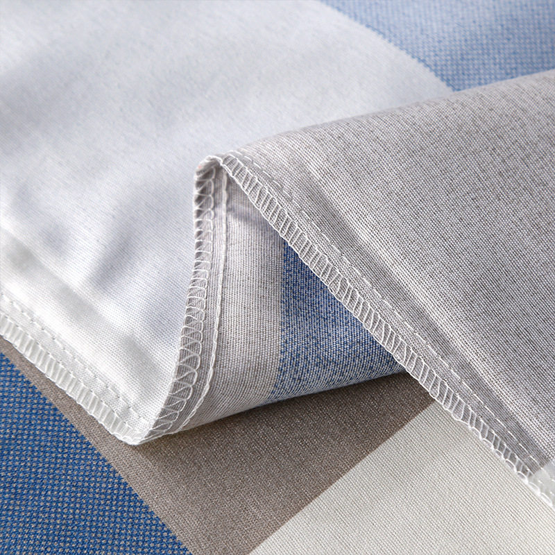 Six-Piece Set of Winter Quilts for Staff Dormitories, Eight-Piece Set of University Bunk Beds, Thickened Spring & Fall Quilts, Three-Piece Set of Quilts for All Seasons