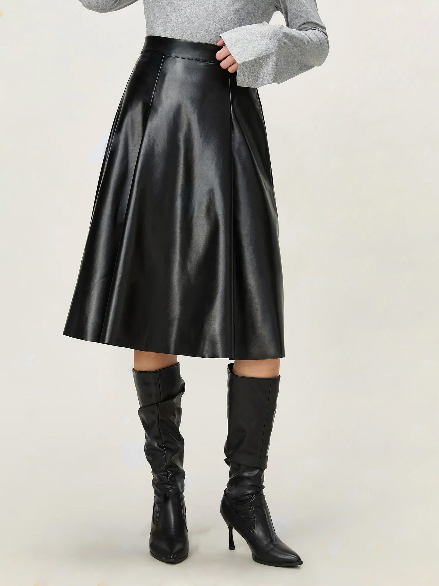 Vintage Inspired PU Midi Skirt Casual Flared Design Comfortable Fit Perfect for Everyday Wear Wholesale Available
