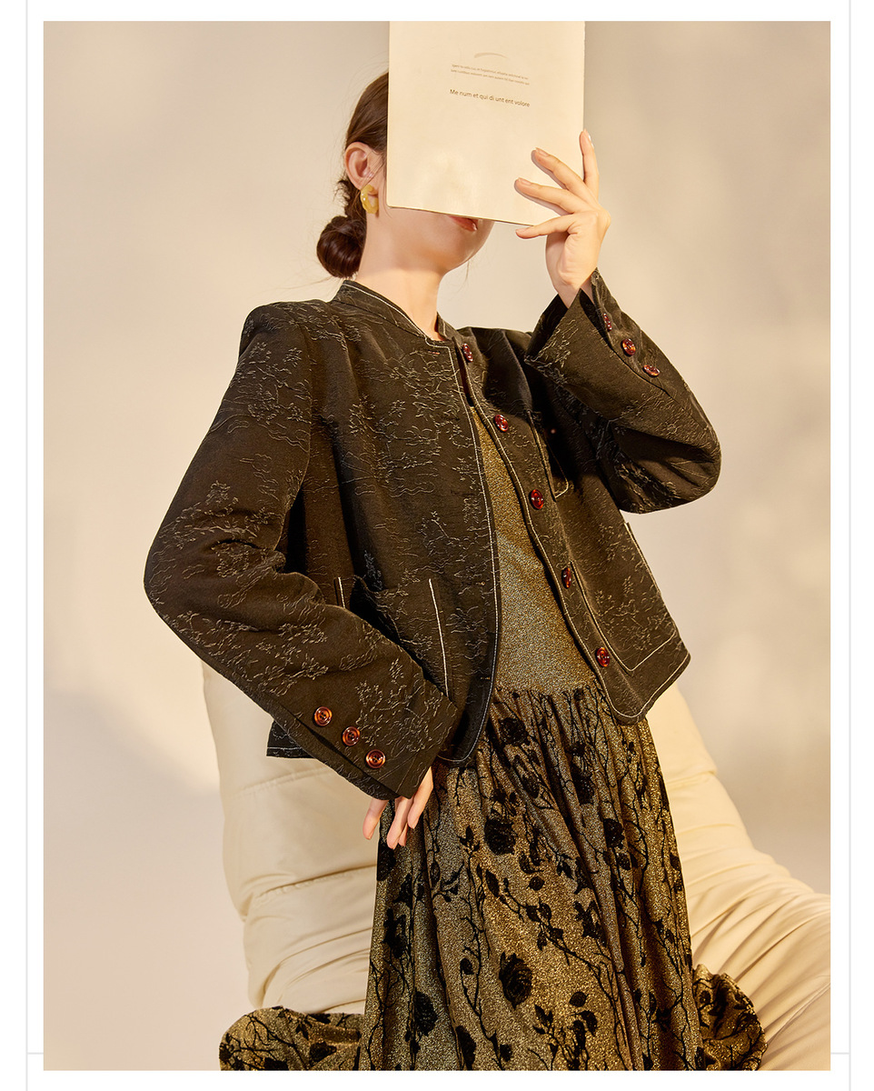 Áo khoác ngắn dệt jacquard họa tiết hoa cổ tròn tay dài phong cách retro — Lan Dạ Hắc (giao hàng 7 ngày)