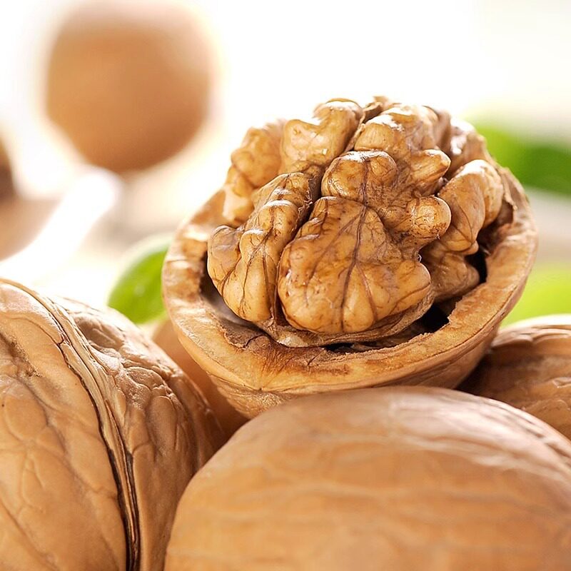 Sihong Hand Peeled Toasted Walnut Herbal Flavor 500g Bagged Nuts Thin Skin Paper Large Nut Walnut Dried Fruit Snacks