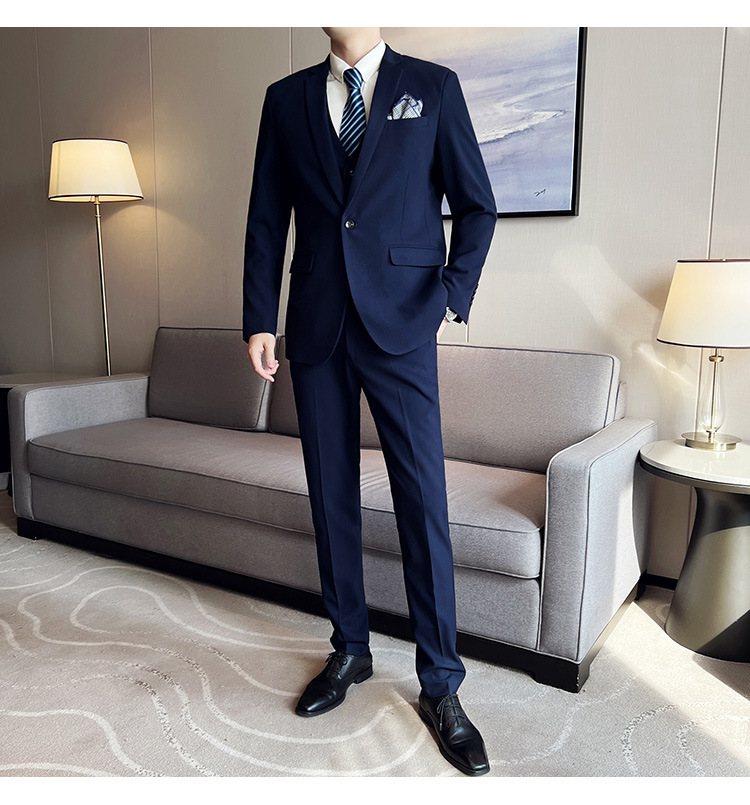 Bộ com-lê nam ba mảnh dáng ôm, áo vest một hàng khuy phong cách công sở — Màu xám (áo một nút + áo vest + quần), Màu xanh (áo một nút + áo vest + quần), Màu đen (áo một nút + áo vest + quần), Màu xanh navy (áo một nút + vest + quần)