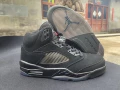 Aj5-black cat