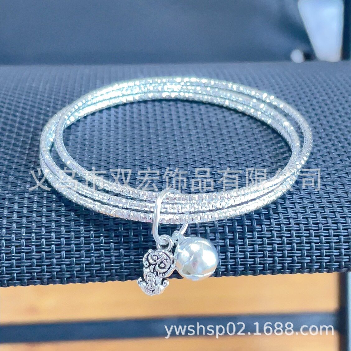 三圈女生手镯 苹果时尚满天星女式手镯 创意女士生日礼品手链批发