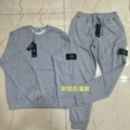 01 floral gray suit