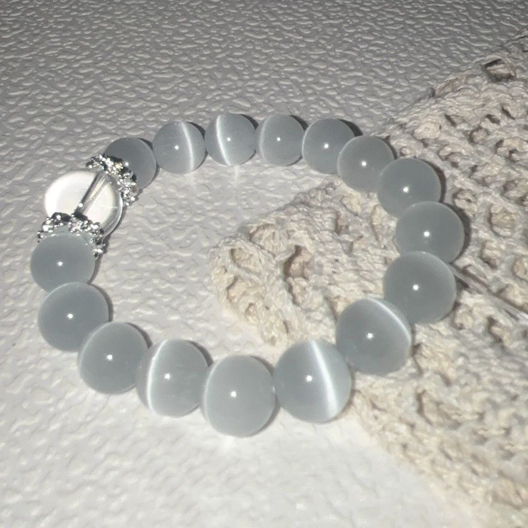 Sri Lanka Natural White Moonlight Bracelet Girl's Creamy Blue White Cat's Eye Crystal Bracelet Lychee Single Circle