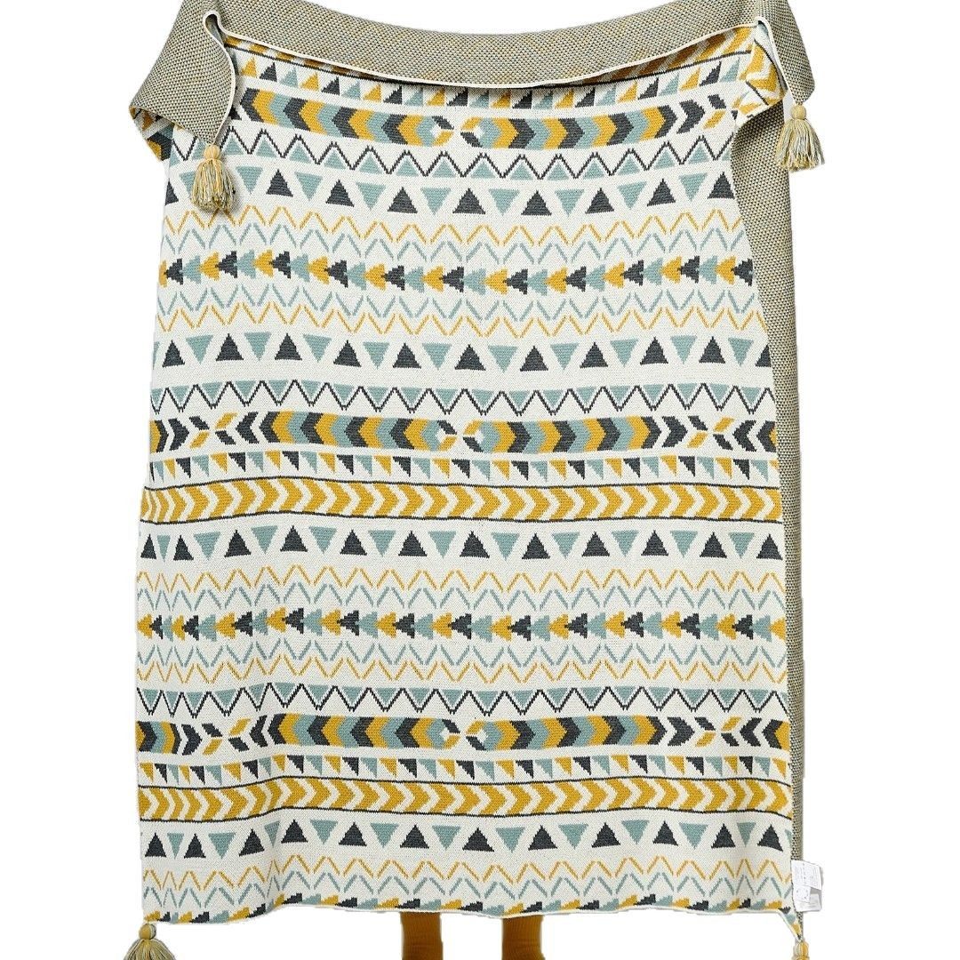 Bohemian Style Sofa Blanket Ethnic Style Blanket Nordic Style Shawl Air Conditioning Blanket Homestay Knitted Tassel Bed End Blanket