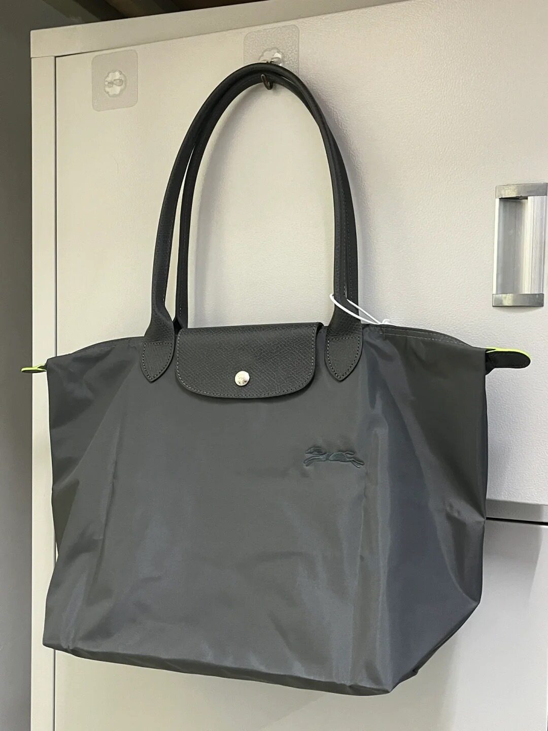 High-Quality French Dragon Nylon Commuter Bag 70Th Anniversary Environmentally Friendly Large-Capacity Long-Handled Shoulder Bag Foldableable Tote Bag