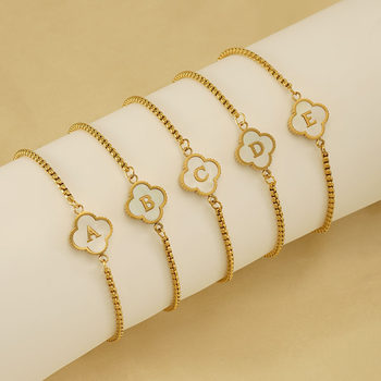 Cross-Border European and American Stainless Steel Bracelets, High-End and Versatile, Adjustable Four-Leaf Clover Letter Shell Hand Jewelry That Will Not Fade