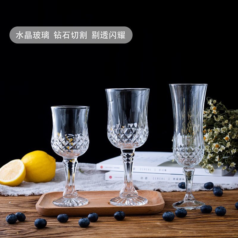 New Arrival Champagne Glass Wine Cocktail Glass Vintage Embossed Diamond Glass Carved Glass Wine Glass