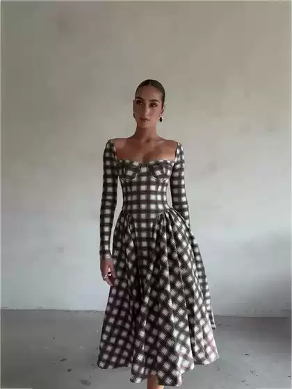 Cross-border Amazon 2023 European and American autumn New U-neck Plaid long sleeve slim belt retro dress women