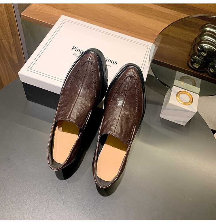 Giày lười nữ mũi nhọn gót thô 10cm đế xuồng da cừu thật — màu đen, Màu nâu