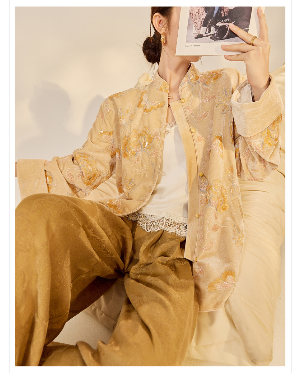 Áo khoác nữ cổ đứng dài tay thêu hoa đính kim sa phong cách retro — Màu cam mơ (giao hàng trong 7 ngày), Màu cam mơ (giao hàng trong ngày)