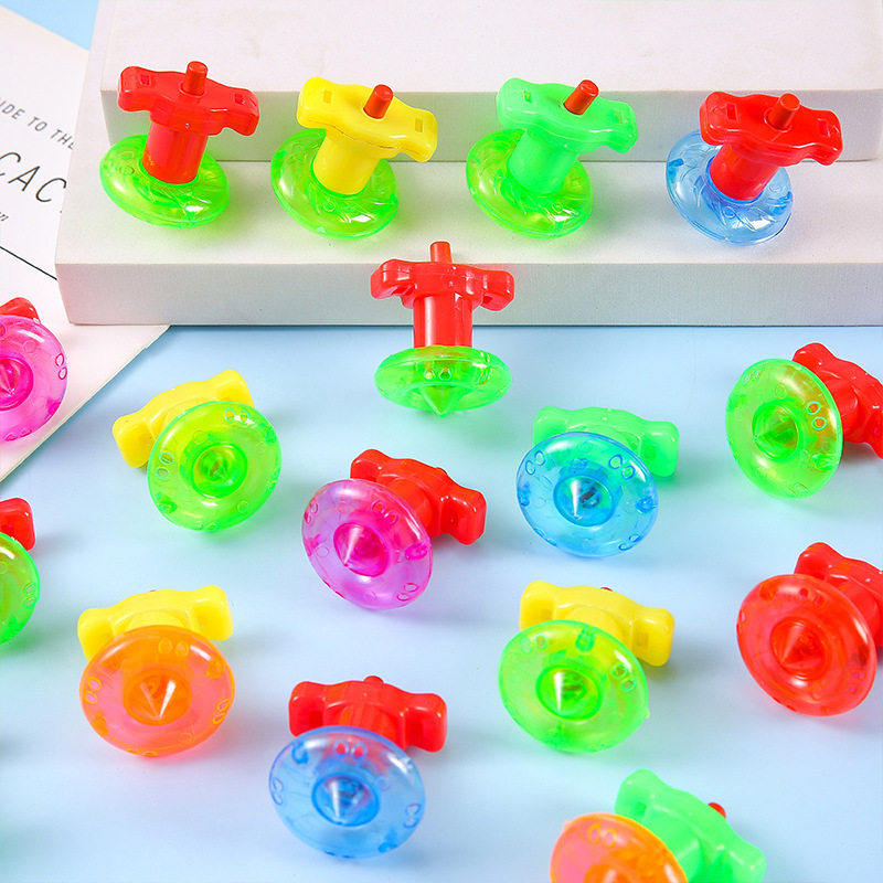 Mini spinning top toy rapid nostalgia children's small torsion top kindergarten night market stall gift wholesale