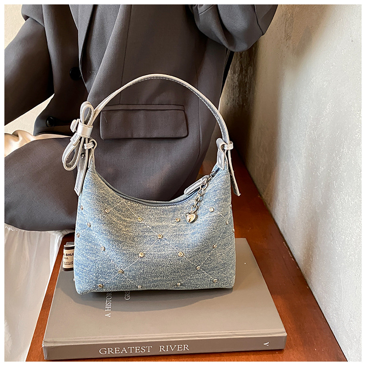 O1CN01H1z6Ty1yV4GV3rP58 !!2212088006583 0 cib