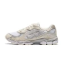 Gray silver