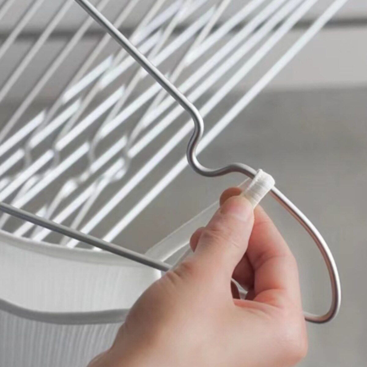 MUJI Aluminum Alloy Clothes Hanger Pants Rack Aluminum Clothes Support MUJI Clothes Hanging Clothes Hanging Trouser Rack Counter Clothes Support