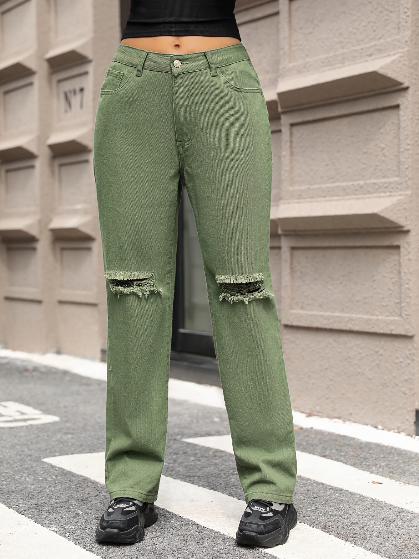 Womens Distressed Wide Leg Straight Jeans Casual Style European and American Fashion Perfect for Everyday Wear