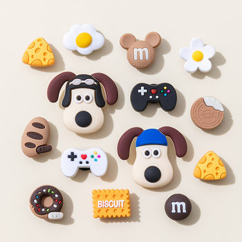 Distinctive DIY shoes flower hole shoes cartoon three-dimensional shoe buckle accessories detachable decorative slippers accessories buckle cute