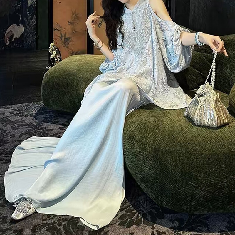 Đầm suông nữ thêu thủ công trễ vai tay phồng dáng dài — Màu nâu kaki - Chất lượng cao, Trắng cực quang, Xanh tuyết núi