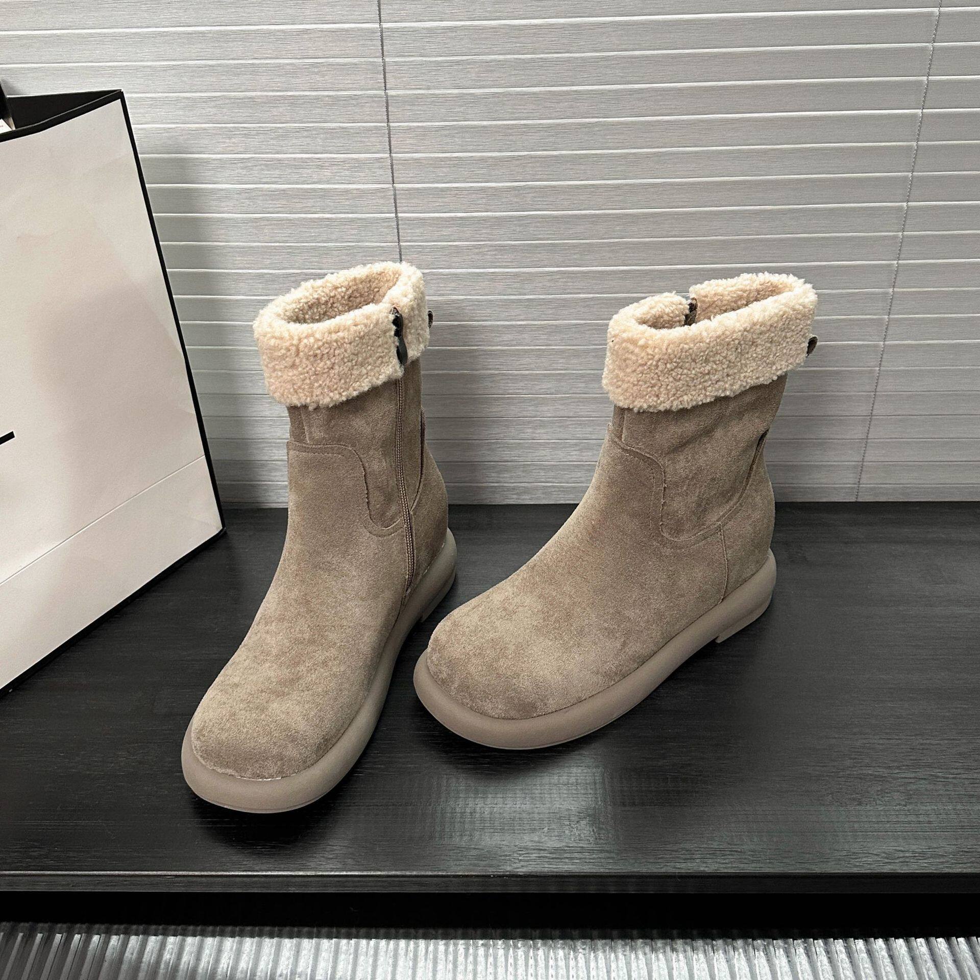 Heightening 6cm Warm Lamb Wool Thick-Soled Short Boots for Women to Wear Outside 2025 New Casual Versatile Side Zipper Snow Boots