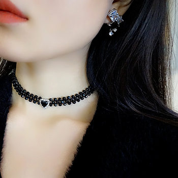 Original Design Wholesale Braided Accessible Luxury Black Agate Crystal Necklace Versatile Neck Chain Collar Sweater Chain for Women