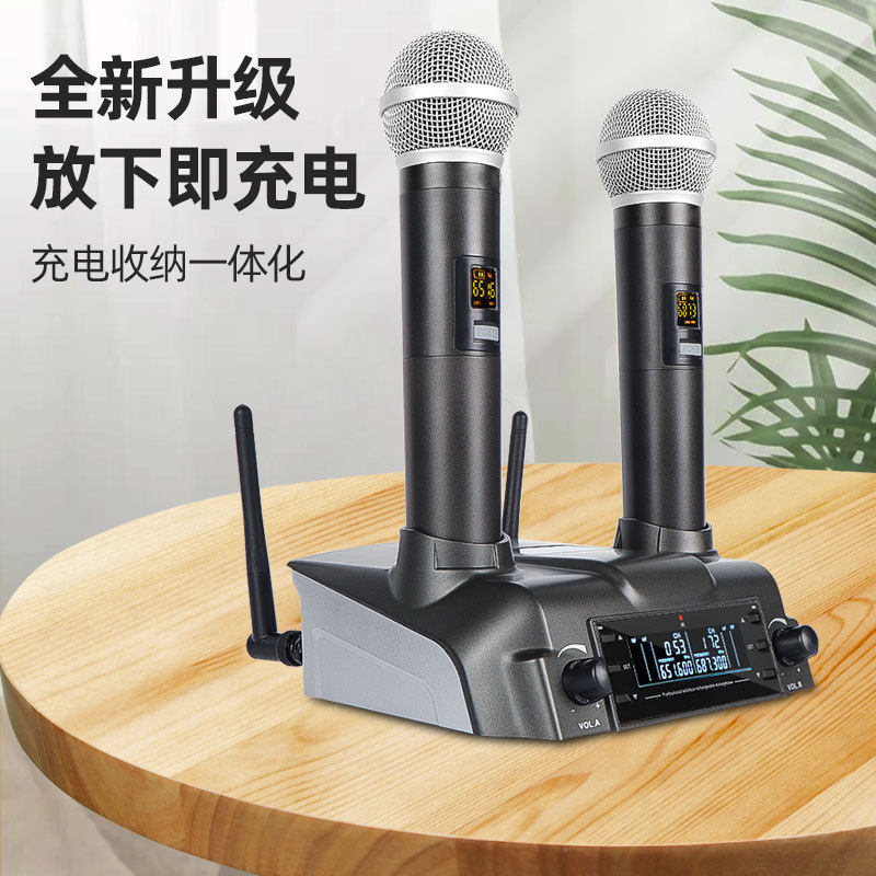 Performance U-Section Outdoor Microphone One-To-Two Wireless Handheld Microphone for Home Stage Wedding Conference Live Broadcast Microphone