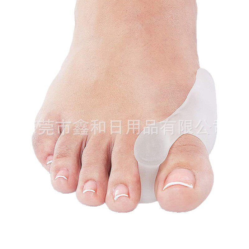 Toe valgus straightener toe set day and night available wearable shoes men and women separator silicone straightening set Wholesale