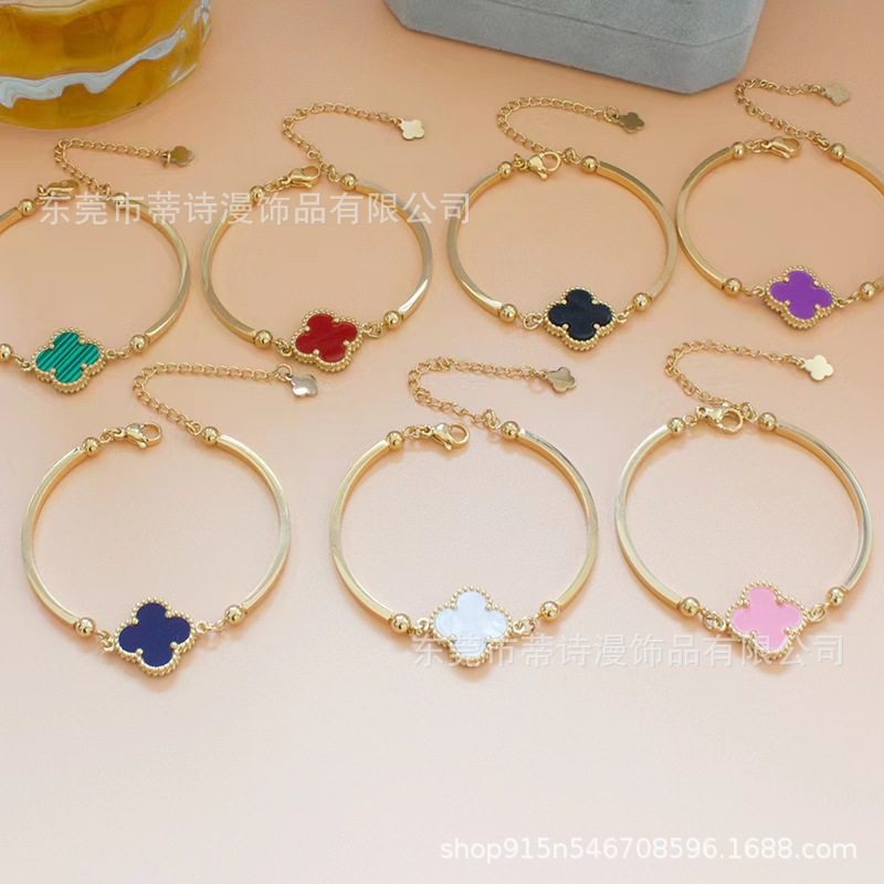 European and American fashion high-end sense four-leaf clover bracelet women's light luxury simple niche design titanium steel non-fading all-match jewelry