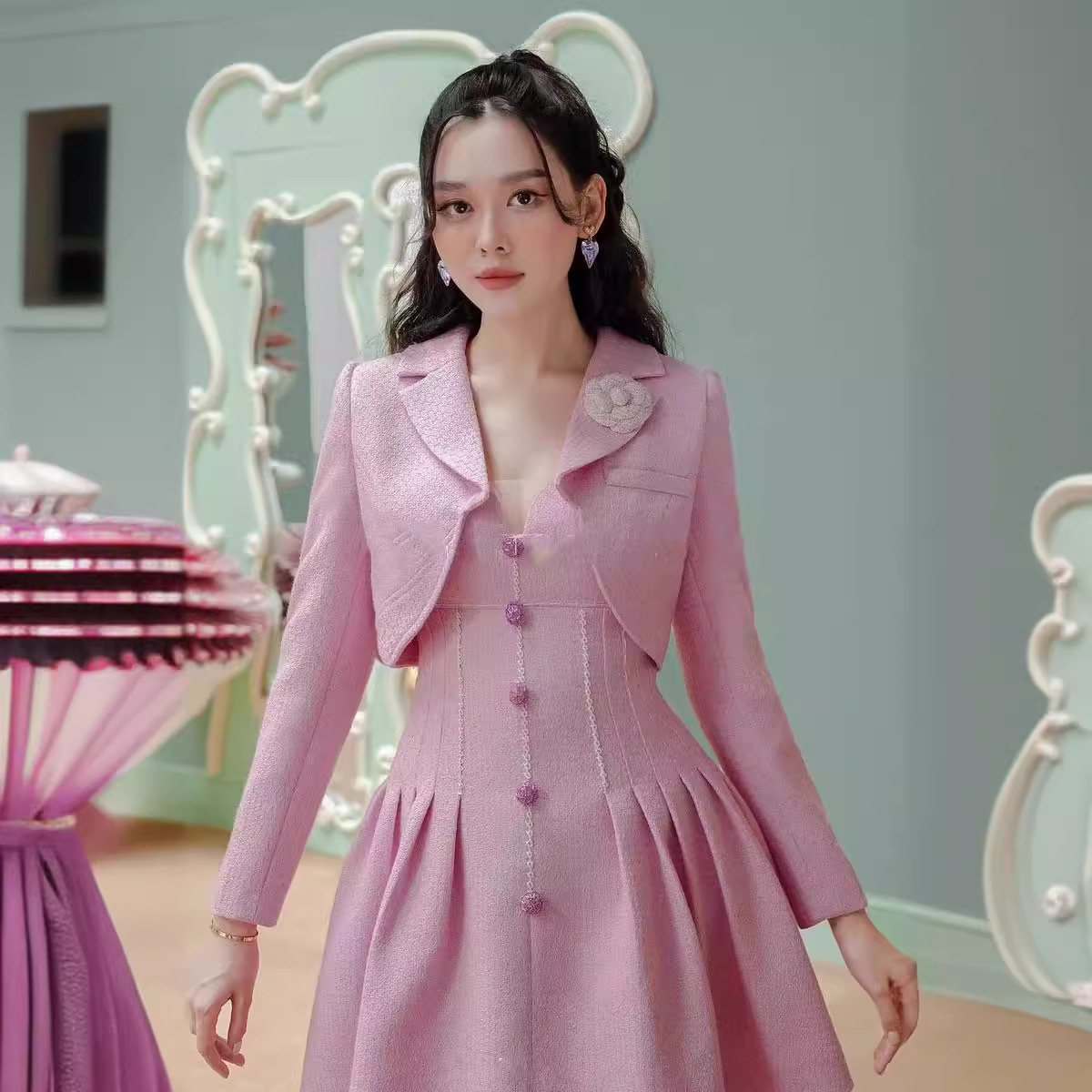 (Mới) Mã K0743 Giá 4260K: Áo Hai Dây Nữ Aityna Họa Tiết Hoa Hai Dây Hở Vai Thời Trang Nữ Chất Liệu G06 Sản Phẩm Mới, (Miễn Phí Vận Chuyển Toàn Quốc).