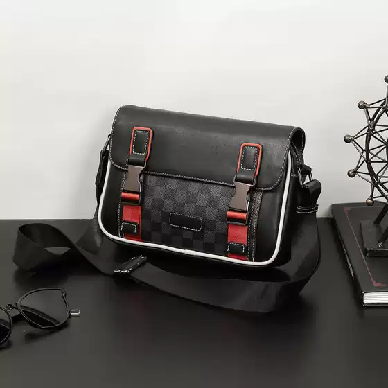 2024 New Men's Casual Horizontal Commuter Business Messenger Sling Bag Crossbody Small IPAD Shoulder Bag