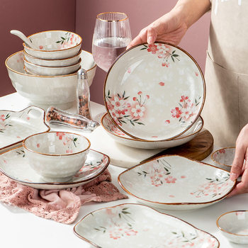 Japanese Creative Hand-Painted Cherry Blossom Ceramic Tableware for Home Hotel Restaurant High-Value Rice Bowls and Dishes Set