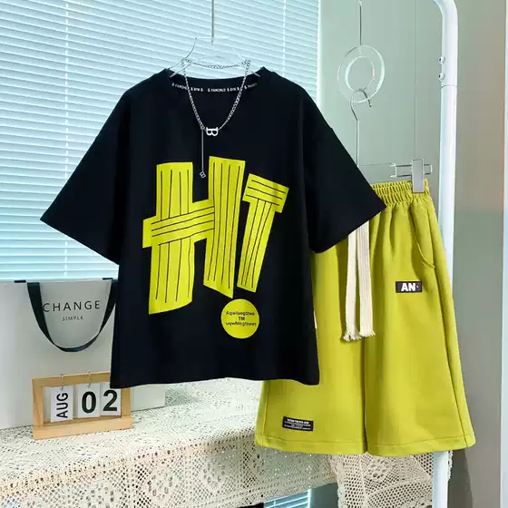 2026 New Boys' Short-Sleeved Suit, Summer Trendy Casual Two-Piece Set, Thin Clothing for Older Children
