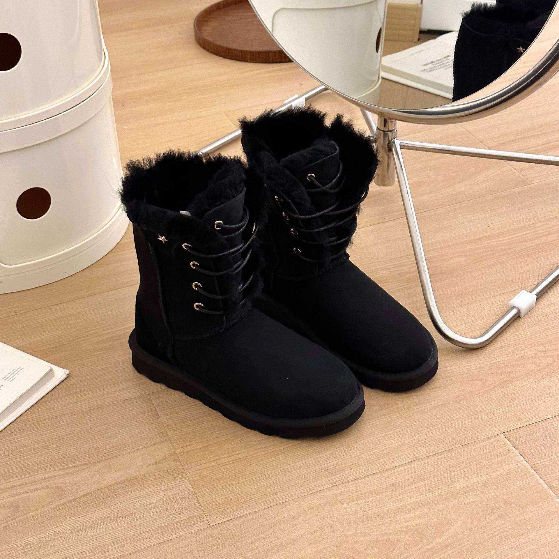 Mulberry slope new snow boots sheepskin fur integrated winter cotton shoes goddess two wear high snow boots cotton boots Women's lace-up