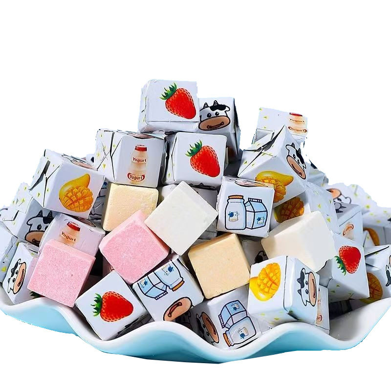 Trendy Cube Cheese Candy Snacks Candy for Children's Cravings Milk Tablets Bulk New Year Wedding Candy
