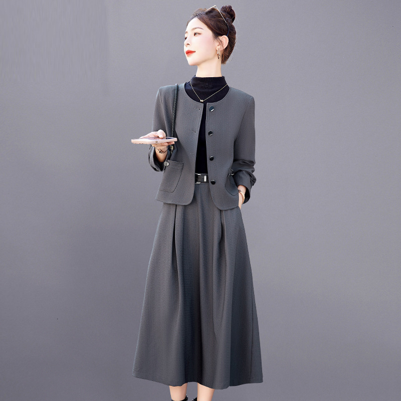 (Mới) Mã A6116 Giá 2070K: Áo Khoác Nữ Tetdei Cả Bộ 2 Món Hàng Mùa Xuân Thu Đông Thời Trang Nữ Chất Liệu G05 Sản Phẩm Mới, (Miễn Phí Vận Chuyển Toàn Quốc).