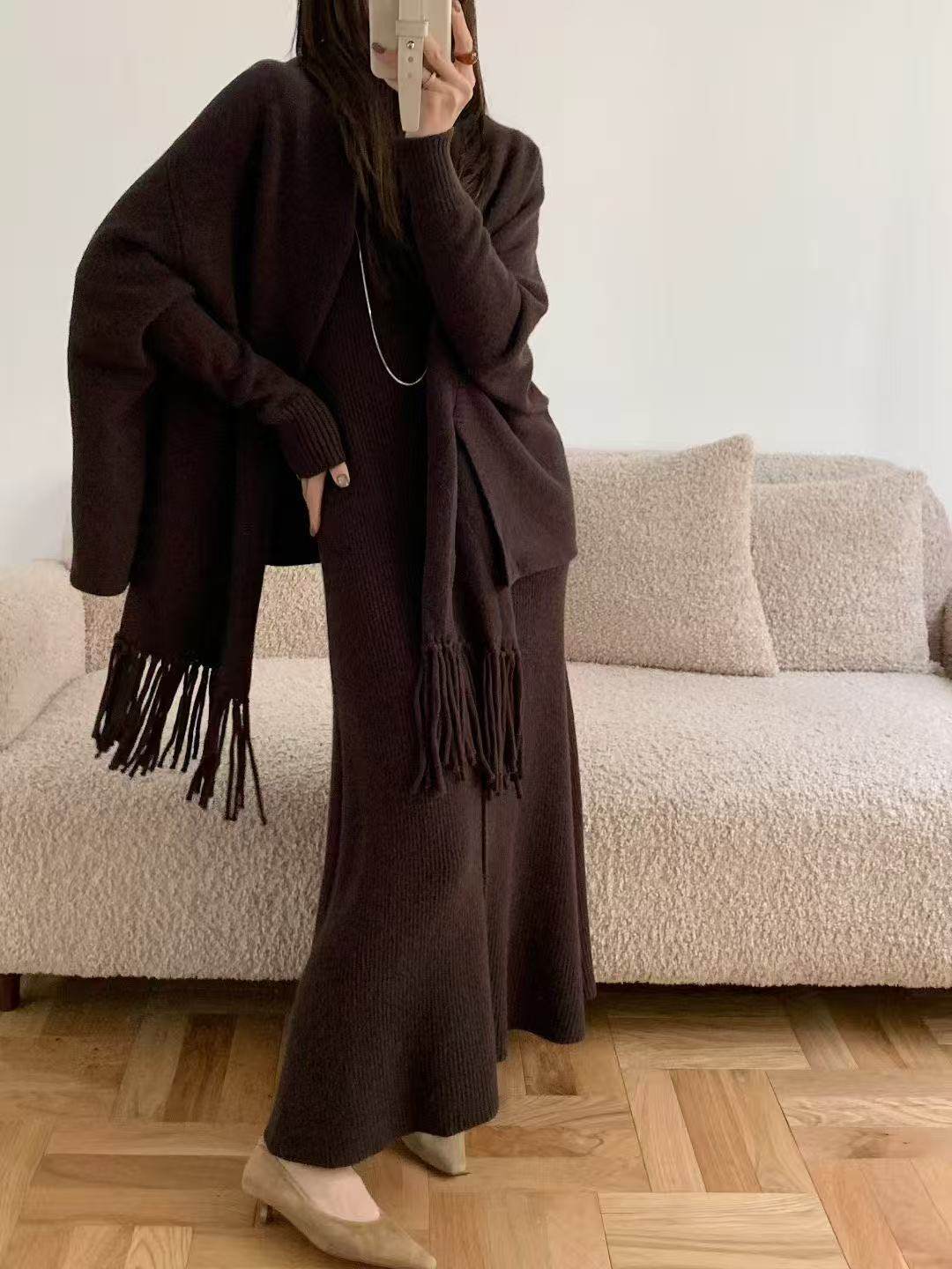 Autumn and Winter New Fashion Elegant French Classy Knitted Suit Loose Slimming Look Sweater Vest Long Skirt Two-Piece Trendy Set