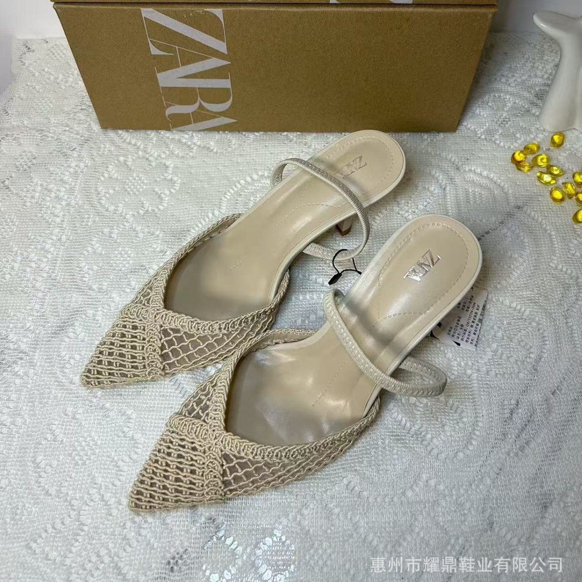 Za2025 New Summer Women's Shoes Pointed Toe Braided Breathable Flats Bottom One-Line Toe Women's Sandals Low Heel Back Strap