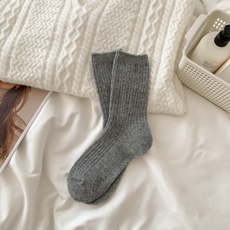羊毛袜子女秋冬季中筒加绒加厚保暖日系纯色粗条冬天羊绒堆堆长袜