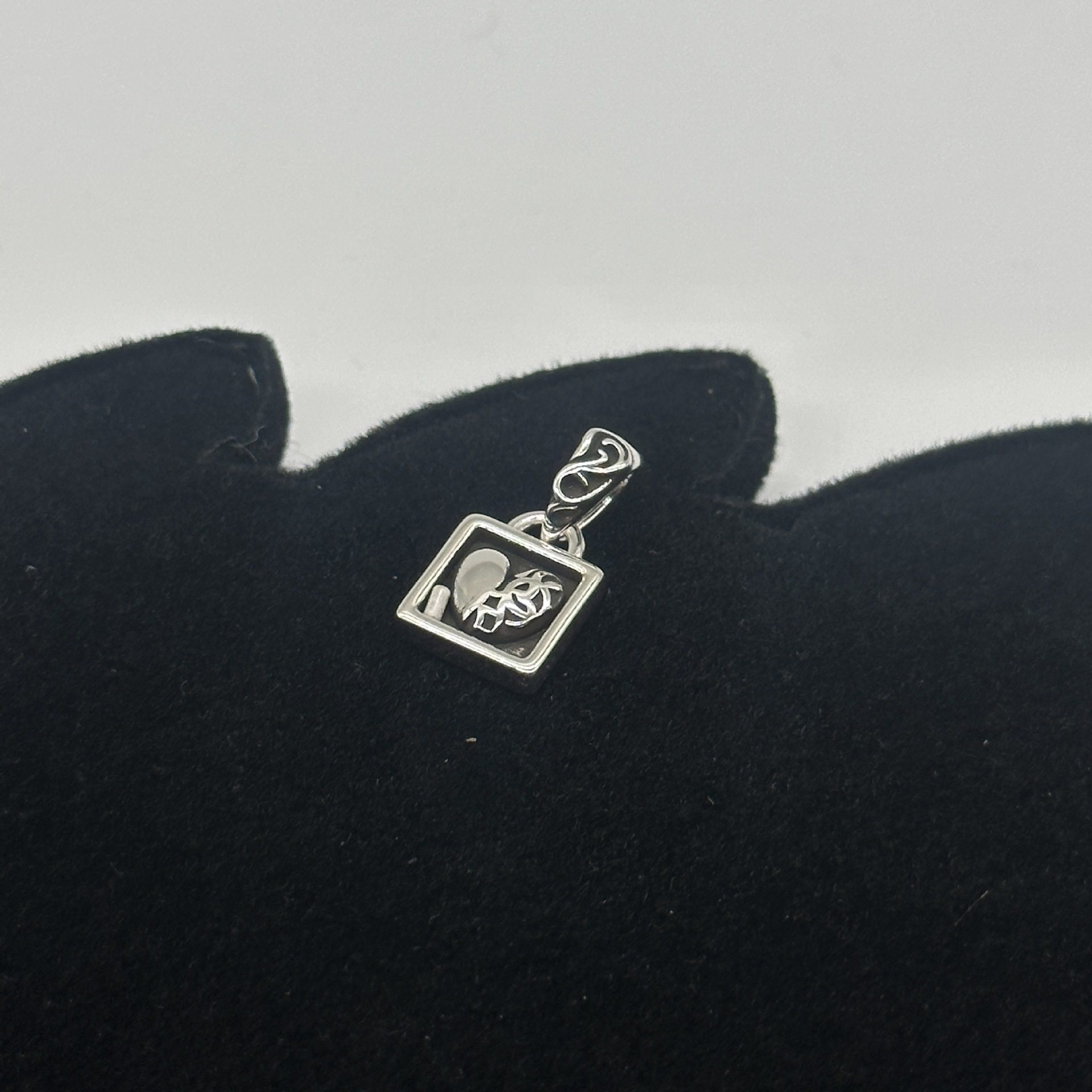 シングルペンダント 53