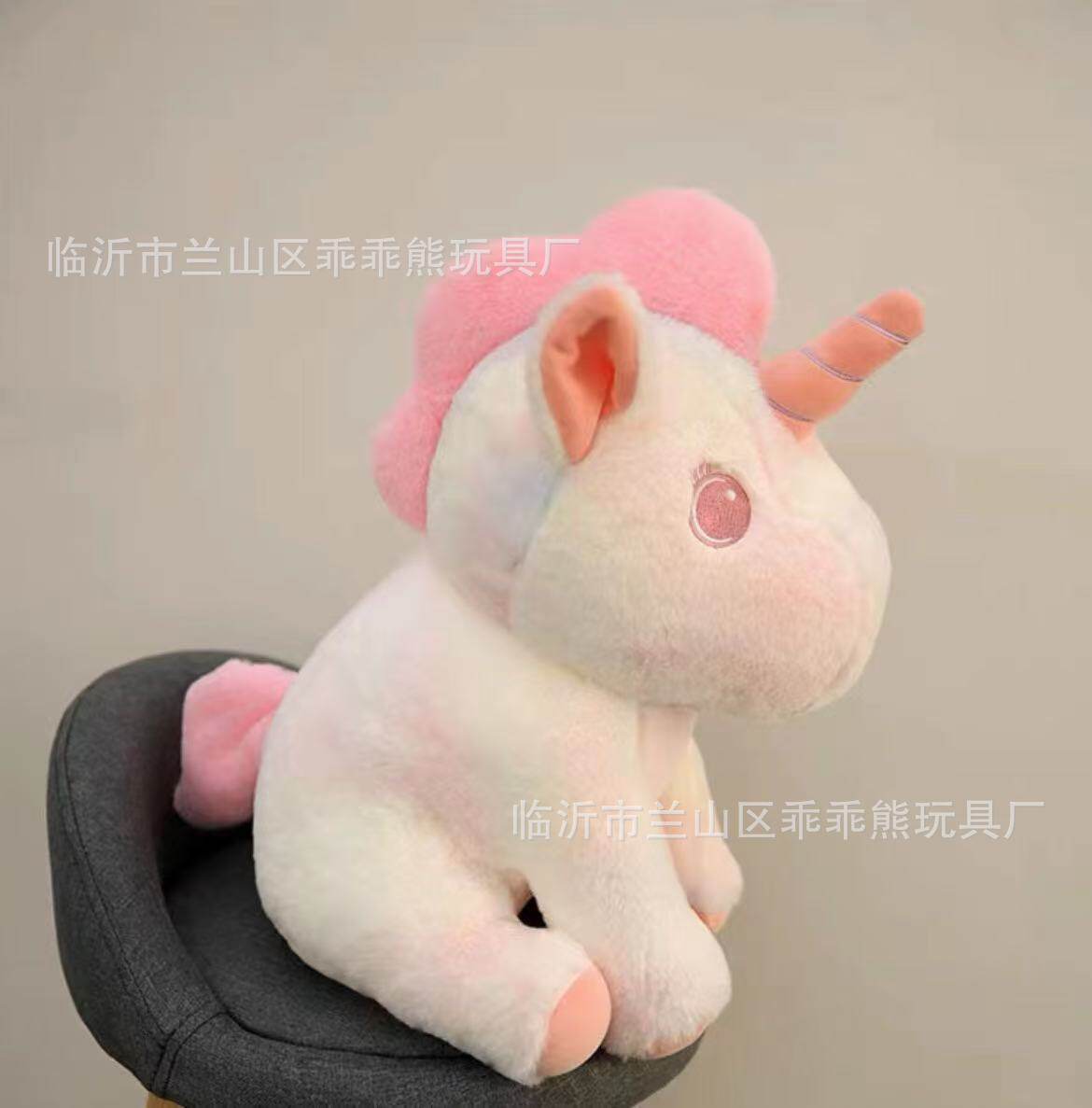 毛绒玩具八寸抓机娃娃毛绒公仔婚庆抛洒地推摆摊活动跨境玩偶批发