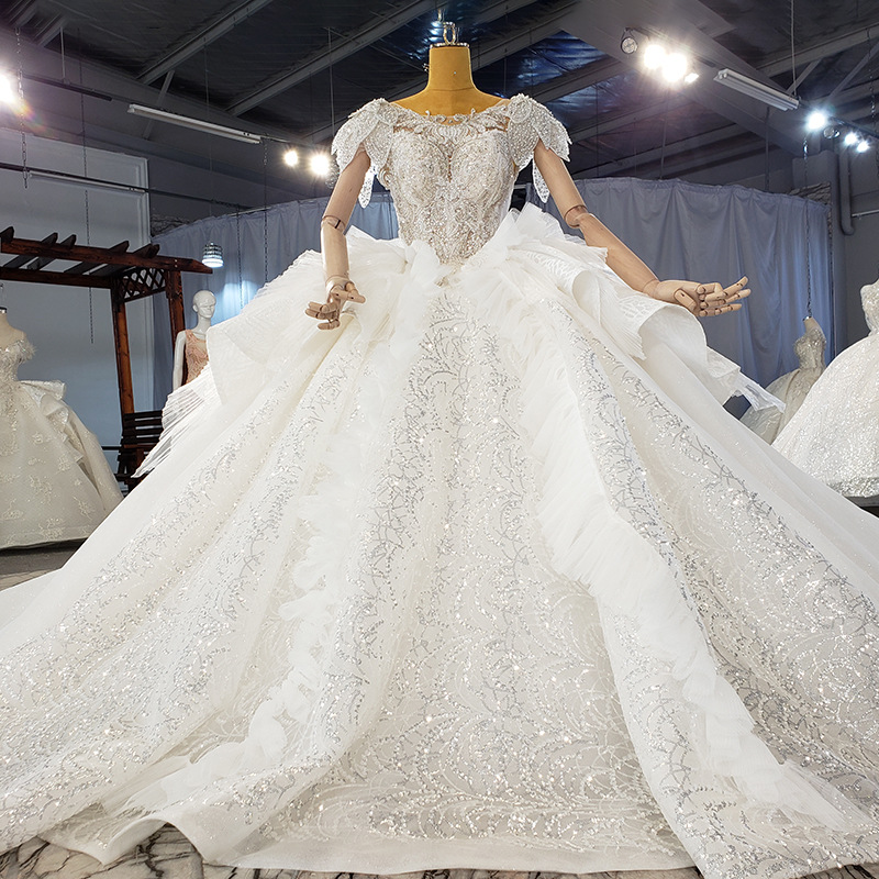 Suzhou Wedding  苏州婚纱 新娘2020新款结婚礼服仙气小v领露背闪亮气质拖尾轻婚纱 Suzhou Wedding 