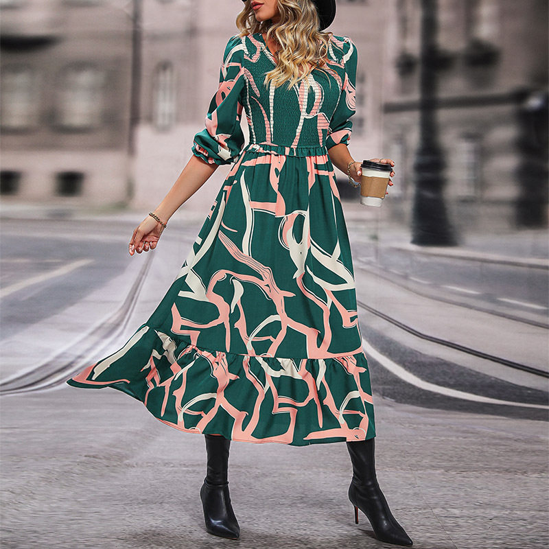 Floral Print V Neck Dress Womens Autumn Fashion Elegant and Comfortable Available for Wholesale