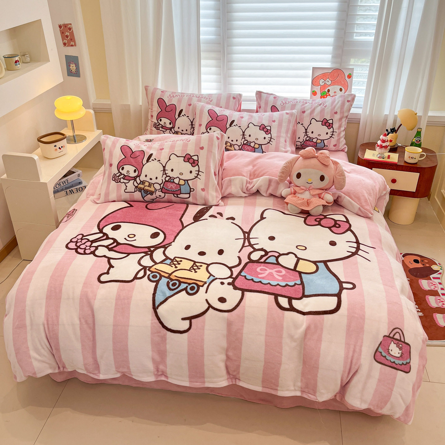 Sanrio Cartoon Winter Milk Velvet Bed Four-Piece Set Warm Fleece-Lined Bed Bed Sheets Quilt Cover Kidsren's Dormitory Three-Piece Set