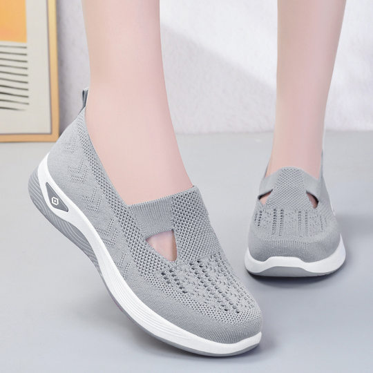 Shoes Women's Cross-border plus size Women's Shoes Shoes Soft Sole Shoes Slip-on Mother Shoes Mesh Breathable Old Beijing Cloth Shoes