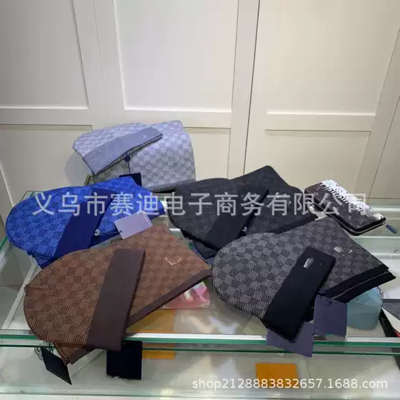 European and American style scarf hat two-piece set knitted men's wool leather label scarf checkered warm men's scarf