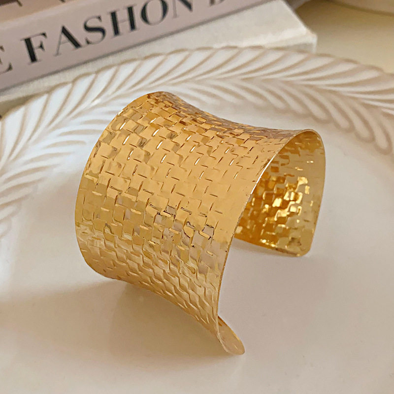 欧美跨境简约时尚手镯臂环小众冷淡风气质手环高级感百搭手饰批发