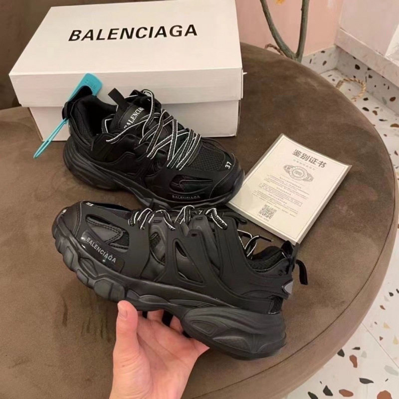 Pure original daddy Paris track3ins couple height increase versatile trend sports shoes men's shoes